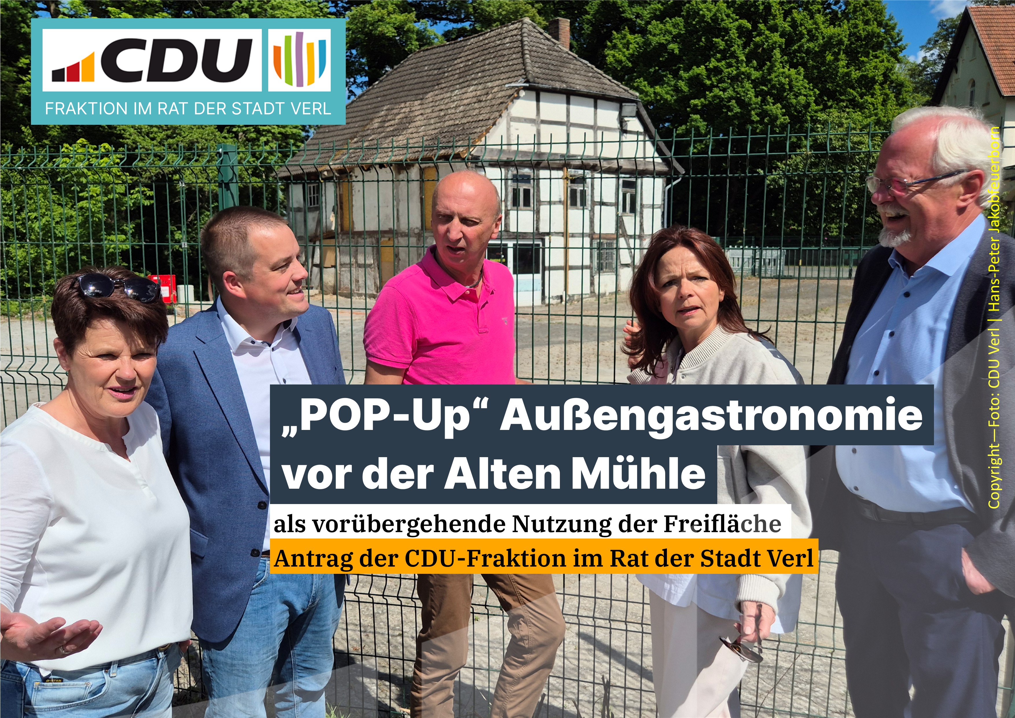Susanne Jasper, Sebastian Dahlktter, Wener Paulfeuerborn, Gabi Nitsch und Ulrich Pollmller diskutieren vor Ort ber die Nutzungsmglichkeiten